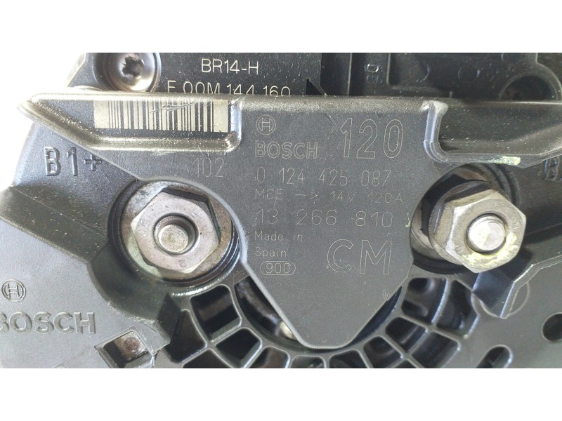 Recambio de alternador para opel corsa d ´´111 years´´ referencia OEM IAM 13266810 71107 R