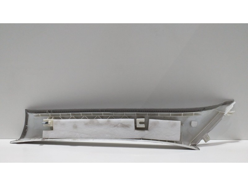 Recambio de molduras delanteras para bmw serie 3 touring (f31) 318d referencia OEM IAM 51437296016 50873 