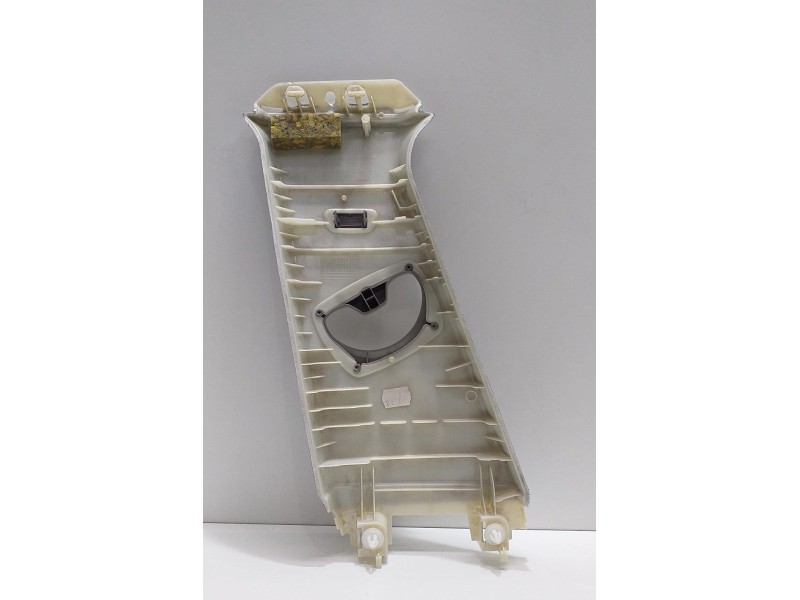 Recambio de molduras delanteras para bmw serie 3 touring (f31) 318d referencia OEM IAM 51437220998 50883 