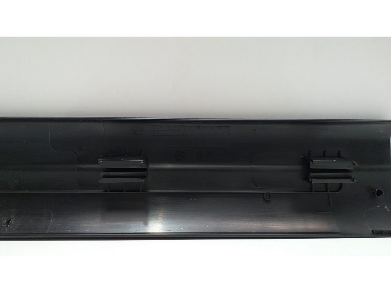 Recambio de molduras delanteras para bmw serie 3 touring (f31) 318d referencia OEM IAM 7221915 50885 