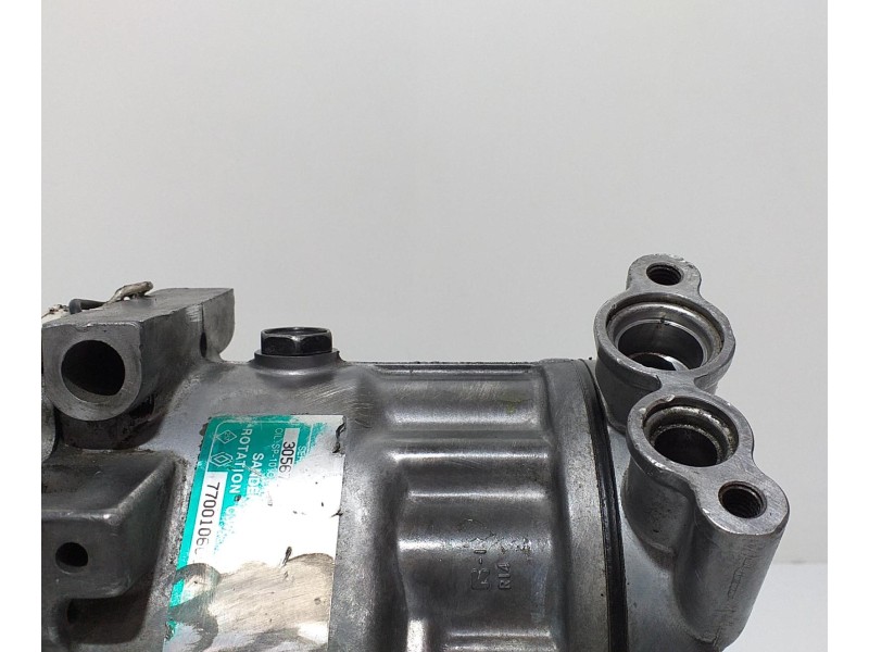 Recambio de compresor aire acondicionado para renault clio ii fase ii (b/cb0) 1.2 referencia OEM IAM 7700111182 62502 