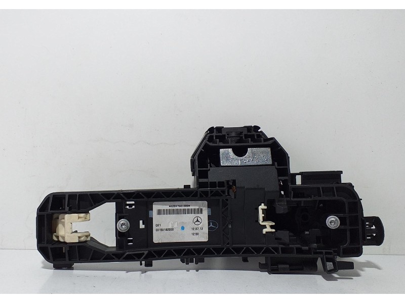 Recambio de maneta exterior delantera derecha para mercedes-benz clase a (w176) a 180 cdi blueefficiency (176.000) referencia OE Recambio de maneta exterior delantera derecha para mercedes-benz clase a (w176) a 180 cdi blueefficiency (176.000) referencia OE