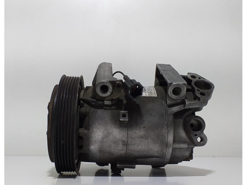 Recambio de compresor aire acondicionado para nissan almera tino (v10m) 2.2 dci diesel cat referencia OEM IAM 926004M500 62512 