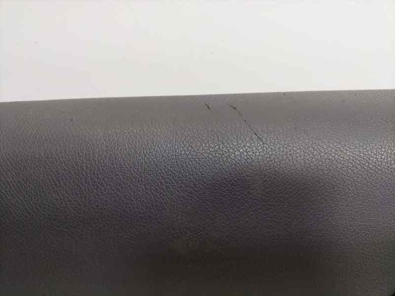 Recambio de guarnecido puerta delantera izquierda para mercedes-benz clase a (w176) referencia OEM IAM 3003516900 84990 R