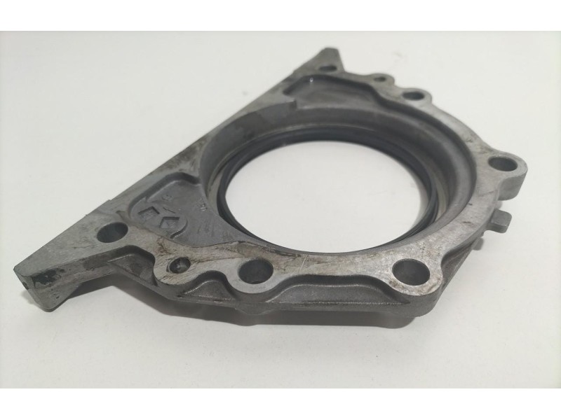 Recambio de tapa distribucion para nissan trade 100 3.0 turbodiesel referencia OEM IAM BD30 79368 