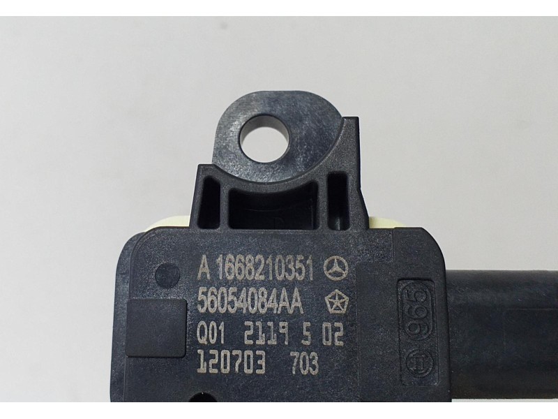 Recambio de sensor para mercedes-benz clase a (w176) a 180 cdi blueefficiency (176.000) referencia OEM IAM A1668210351 71167 R