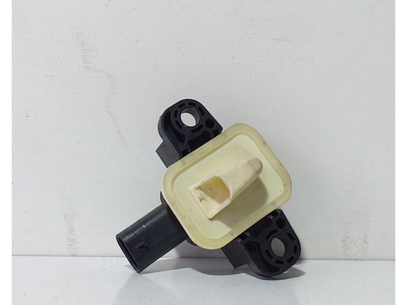 Recambio de sensor para mercedes-benz clase a (w176) a 180 cdi blueefficiency (176.000) referencia OEM IAM A1668210351 71168 R