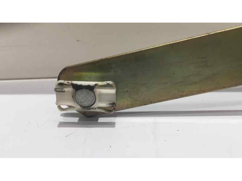 Recambio de elevalunas delantero derecho para volkswagen lt caja abierta (mod. 1997) 2.5 tdi referencia OEM IAM 2D0837502 44451 