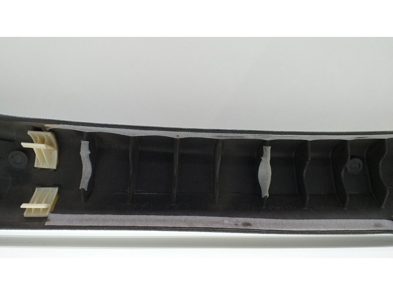 Recambio de molduras delanteras para mercedes-benz clase sl (w230) roadster 500 (230.475) referencia OEM IAM 2306900225 50964 