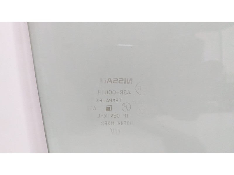 Recambio de luna delantera derecha para nissan x-trail (t30) elegance referencia OEM IAM 803008H30B 62583 