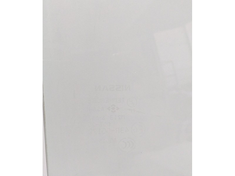 Recambio de luna trasera derecha para nissan x-trail (t30) elegance referencia OEM IAM 823008H30B 62585 