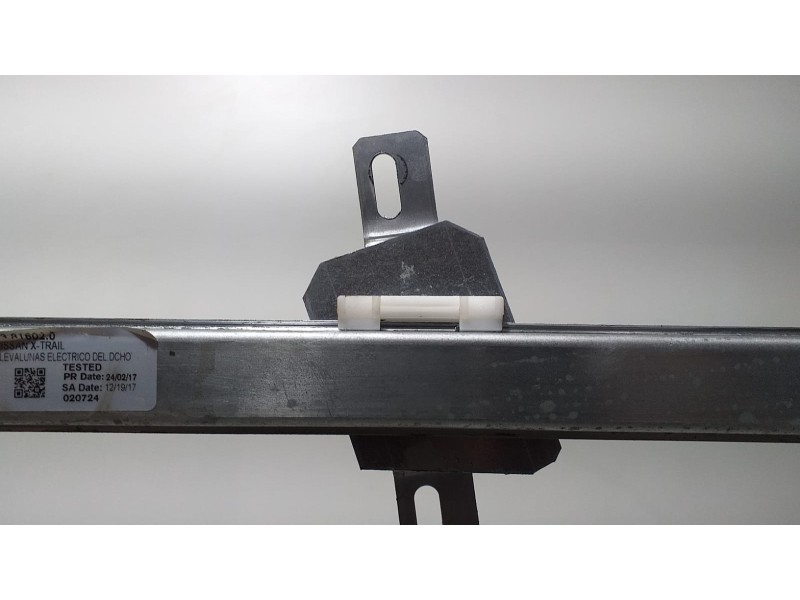 Recambio de elevalunas delantero derecho para nissan x-trail (t30) elegance referencia OEM IAM 63816020 62592 