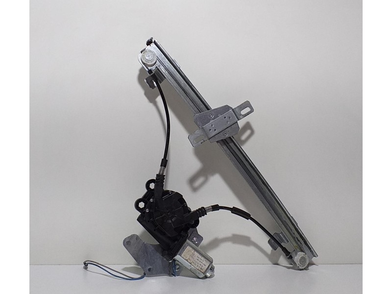 Recambio de elevalunas delantero derecho para nissan x-trail (t30) elegance referencia OEM IAM 63816020 62592 