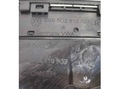 Recambio de rejilla aireadora para volkswagen golf vii lim. advance bluemotion referencia OEM IAM 5G2819247 84441  2