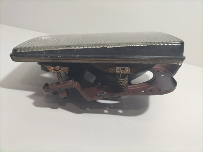 Recambio de faro izquierdo para toyota land cruiser j7 techo rigido motor toyota referencia OEM IAM J7 79421 