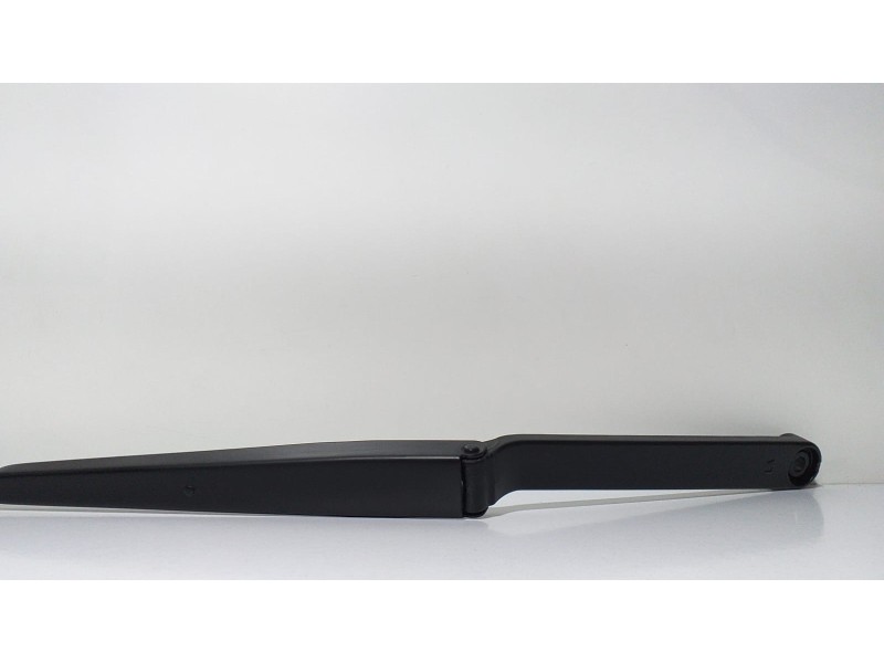 Recambio de brazo limpia delantero derecho para nissan x-trail (t30) elegance referencia OEM IAM 288868H900 62612 