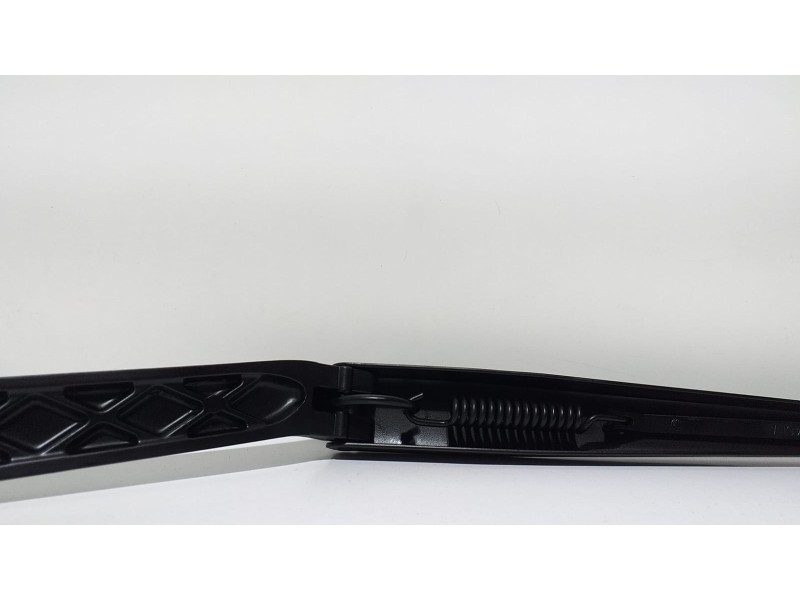 Recambio de brazo limpia delantero derecho para nissan x-trail (t30) elegance referencia OEM IAM 288868H900 62612 