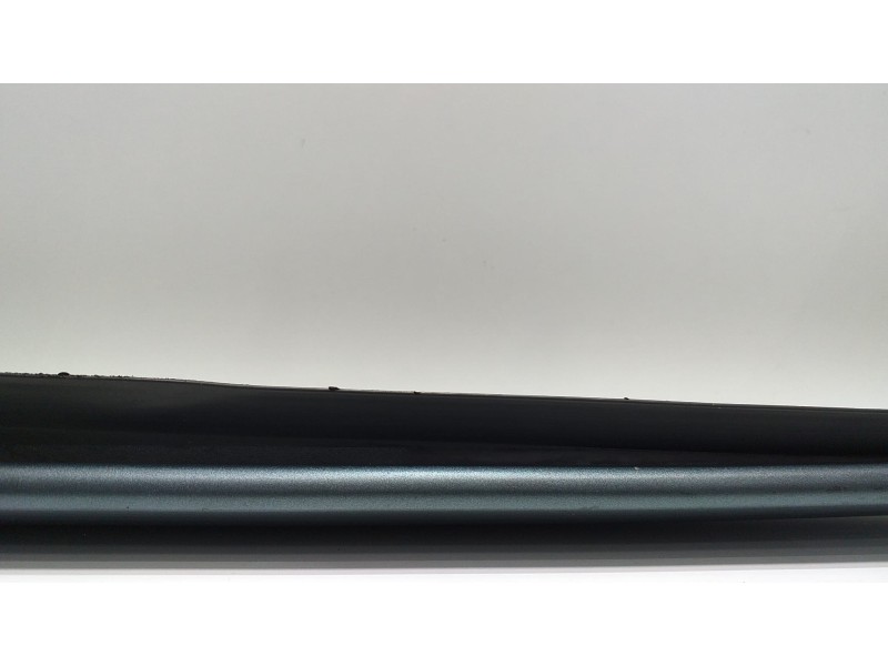 Recambio de molduras delanteras para mercedes-benz clase sl (w230) roadster 500 (230.475) referencia OEM IAM A2306900339 51024 