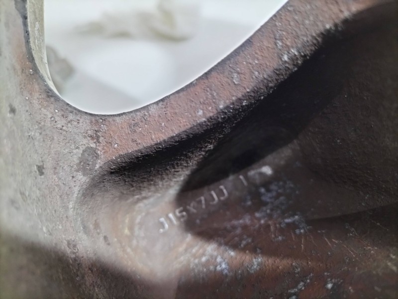 Recambio de llanta para mitsubishi l 200 (k6/7) 2500 td glx (4-ptas.) referencia OEM IAM J15X7JJ10 79463 