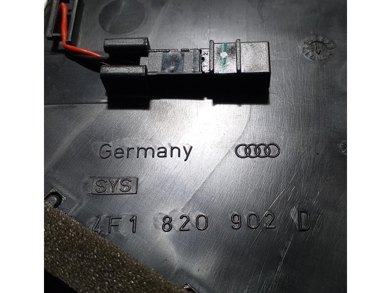 Recambio de rejilla aireadora para audi s6 berlina (4f2) 5.2 referencia OEM IAM 4F1820902D 62712 