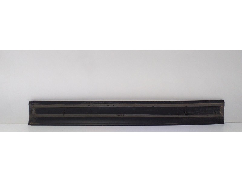 Recambio de molduras traseras para audi s6 berlina (4f2) 5.2 referencia OEM IAM 4F0853376E 62732 