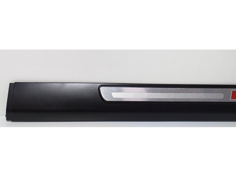 Recambio de molduras traseras para audi s6 berlina (4f2) 5.2 referencia OEM IAM 4F0853375E 62733 