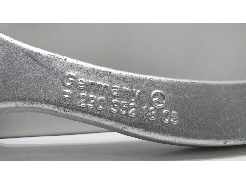 Recambio de brazo suspension superior trasero izquierdo para mercedes-benz clase sl (w230) roadster 500 (230.475) referencia OEM