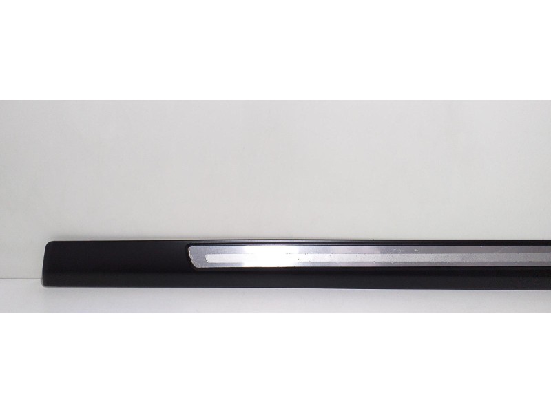 Recambio de molduras delanteras para audi s6 berlina (4f2) 5.2 referencia OEM IAM 4F0853373E 62735 