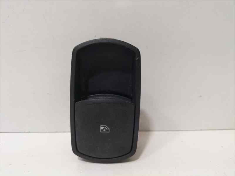 Recambio de mando elevalunas delantero derecho para opel corsa e selective pro referencia OEM IAM 13430018 84889 