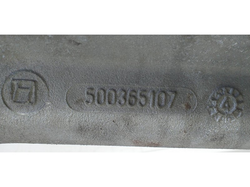 Recambio de tubo presion turbocompresor para iveco daily caja cerrada (1999 =>) 2.8 diesel cat referencia OEM IAM 500365107 7135