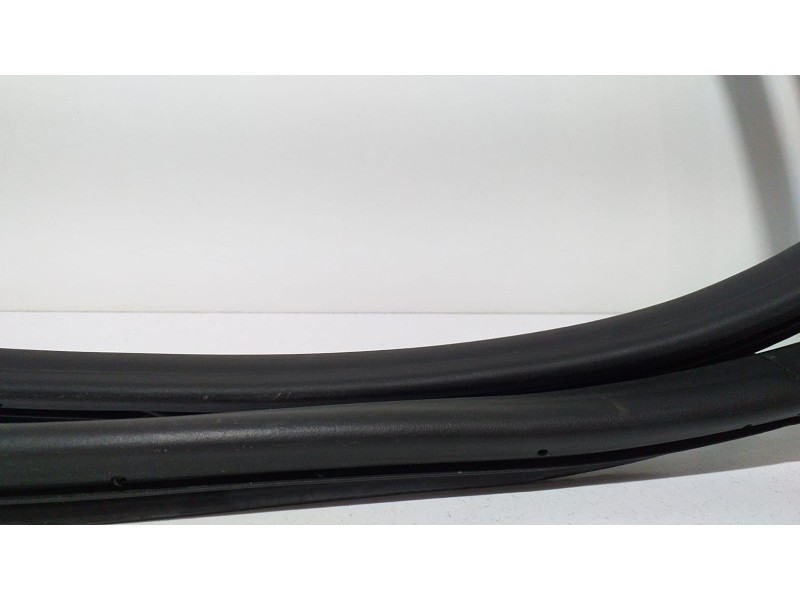 Recambio de goma contorno para audi s6 berlina (4f2) 5.2 referencia OEM IAM BXA 62737 