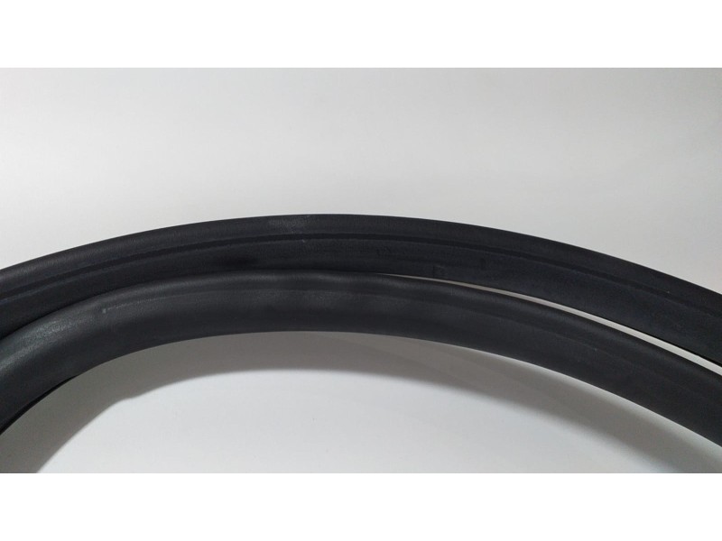 Recambio de goma contorno para audi s6 berlina (4f2) 5.2 referencia OEM IAM BXA 62737 