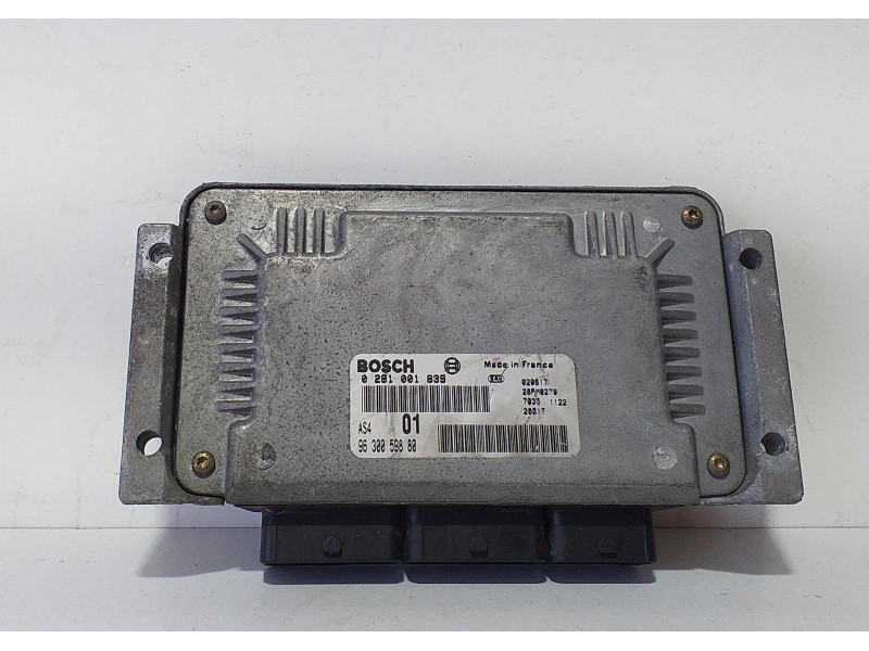Recambio de centralita motor uce para citroën saxo 1.5 d plaisir referencia OEM IAM 9630059880 71374 R