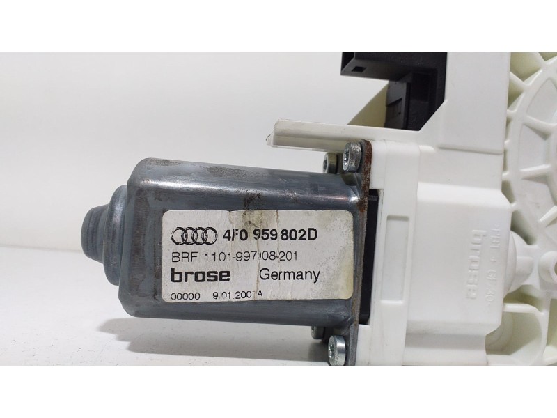 Recambio de motor elevalunas delantero derecho para audi s6 berlina (4f2) 5.2 referencia OEM IAM 4F0959802D 62773 