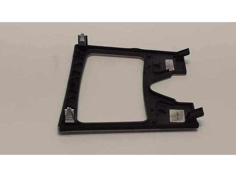 Recambio de salpicadero para mercedes-benz clase e (w212) familiar 220 cdi blueefficiency (212.202) referencia OEM IAM A21268061