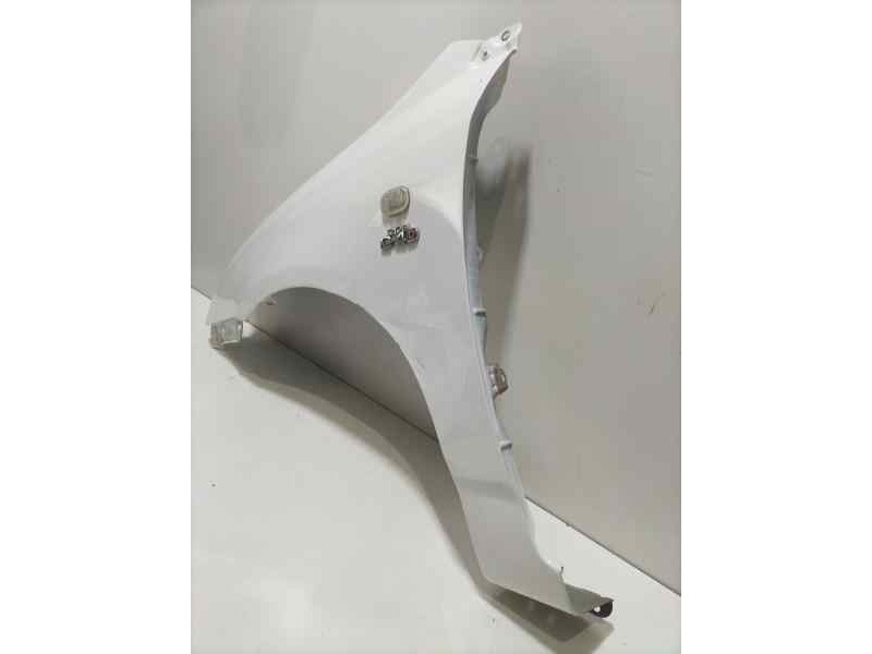 Recambio de aleta delantera izquierda para toyota corolla (e12) 2.0 d-4d linea sol berlina referencia OEM IAM 5381202090 83423 