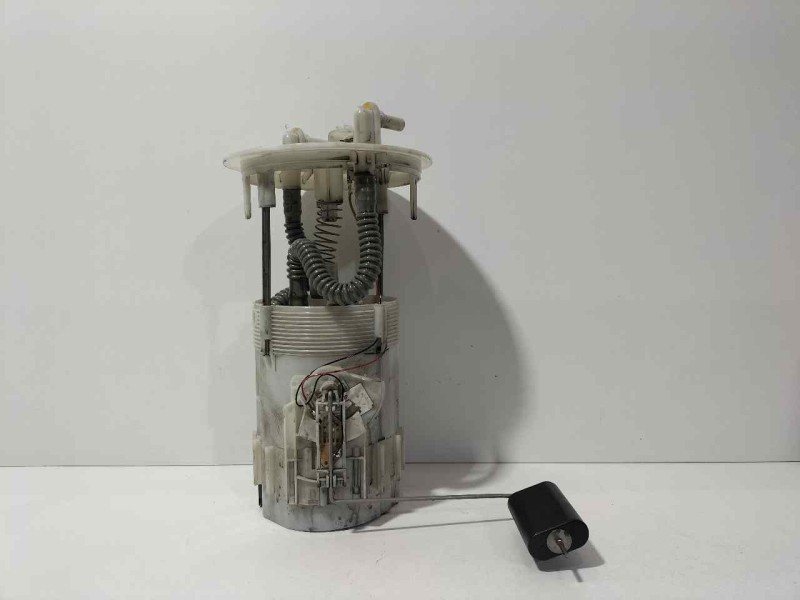 Recambio de aforador para dacia dokker stepway referencia OEM IAM 172027123R 79515 