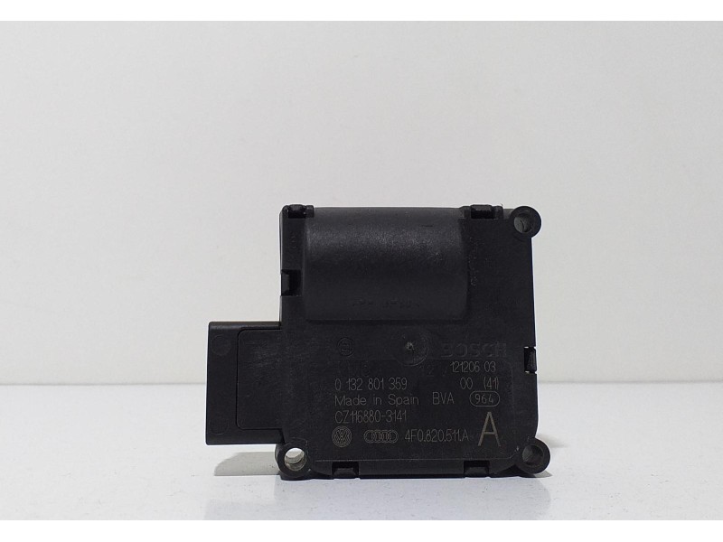 Recambio de motor apertura trampillas climatizador para audi s6 berlina (4f2) 5.2 referencia OEM IAM 4F0820511A 62812 