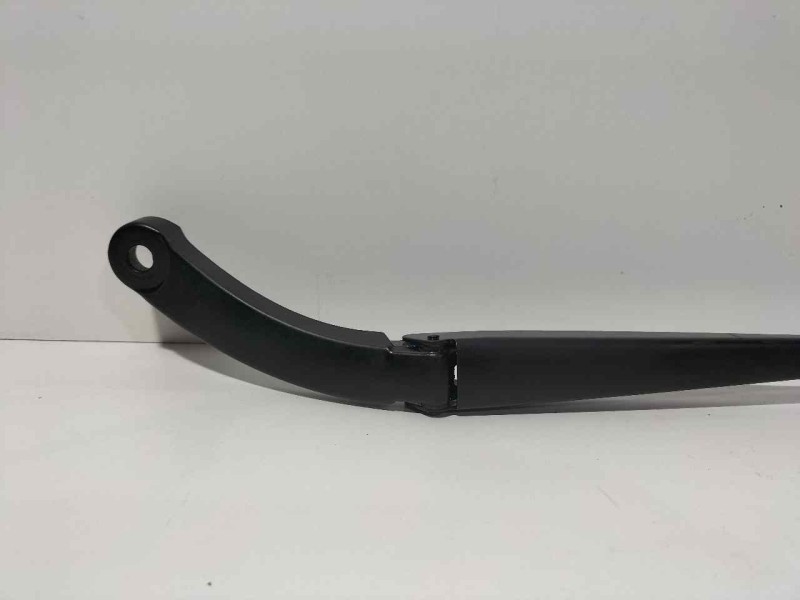 Recambio de brazo limpia delantero izquierdo para dacia dokker stepway referencia OEM IAM 288817245R 79517 