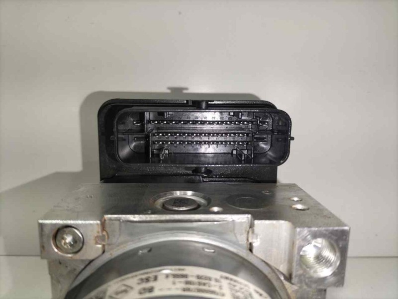 Recambio de abs para dacia dokker stepway referencia OEM IAM 476600078R 79518 