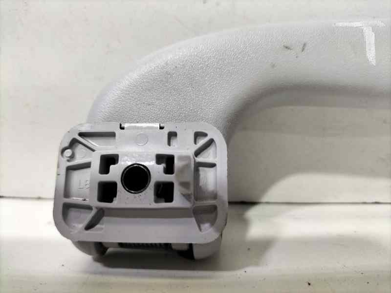 Recambio de maneta interior trasera derecha para opel corsa e selective pro referencia OEM IAM 13260368 84864 