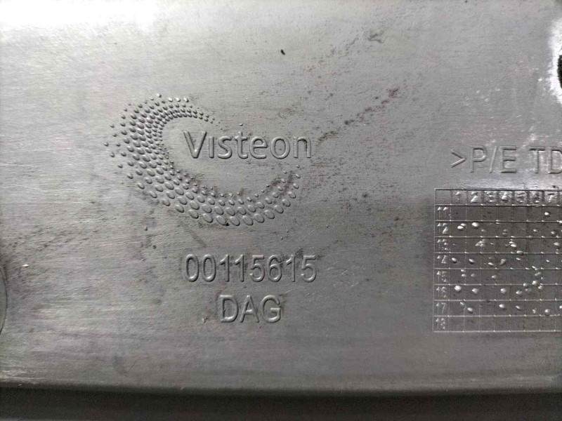 Recambio de guantera para dacia dokker stepway referencia OEM IAM 00115615 79525 