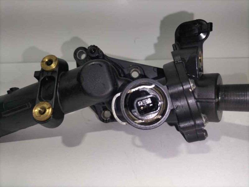 Recambio de termostato para dacia dokker stepway referencia OEM IAM 110602770R 79541 