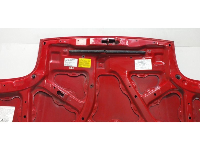 Recambio de capot para dodge stealth gt referencia OEM IAM  71524  Recambio de capot para dodge stealth gt referencia OEM IAM  71524