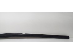 Recambio de molduras traseras para nissan terrano/terrano.ii (r20) comfort referencia OEM IAM TD27TI 62938  2