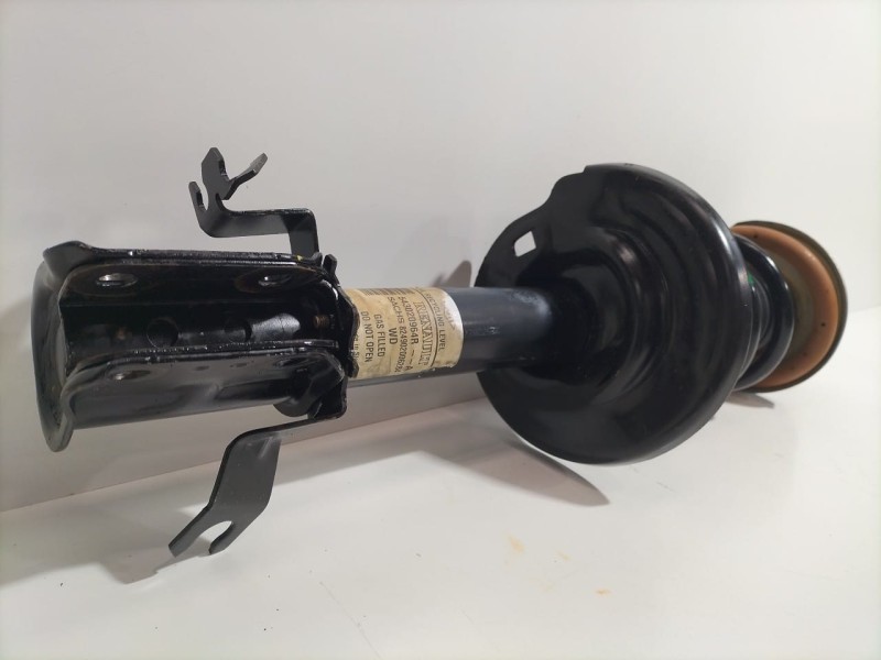 Recambio de amortiguador delantero derecho para dacia dokker stepway referencia OEM IAM 543020964R 79589 