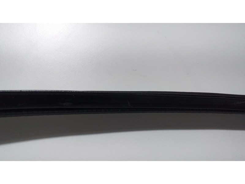 Recambio de goma contorno para nissan terrano/terrano.ii (r20) comfort referencia OEM IAM TD27TI 62953 