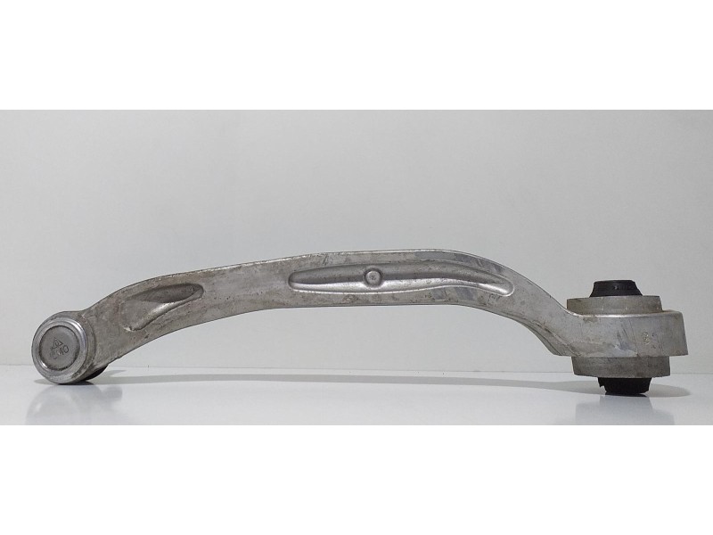 Recambio de brazo suspension inferior delantero derecho para audi s6 berlina (4f2) 5.2 referencia OEM IAM 4F0407694B 62968 