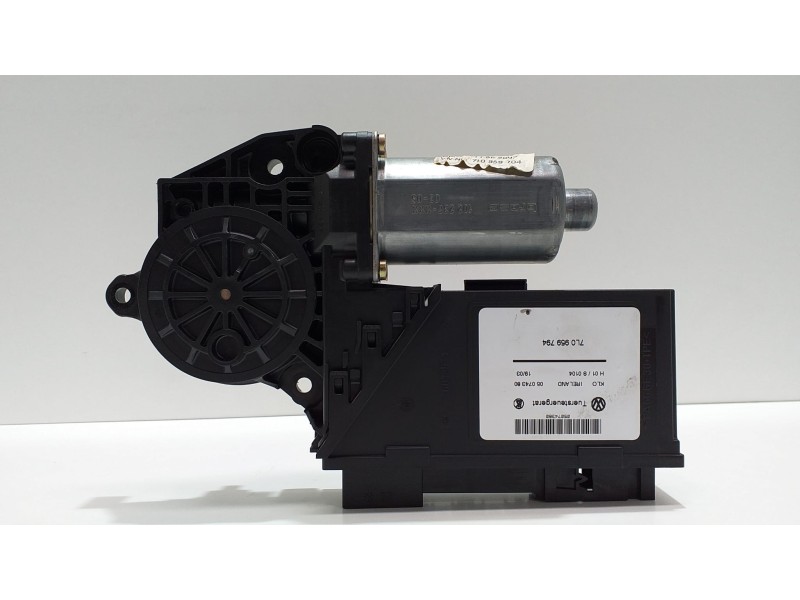 Recambio de motor elevalunas trasero derecho para porsche cayenne (typ 9pa) 4.5 v8 cat referencia OEM IAM 7L0959794 51193 