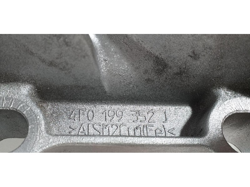 Recambio de soporte motor derecho para audi s6 berlina (4f2) 5.2 referencia OEM IAM 4F0199352J 62973 